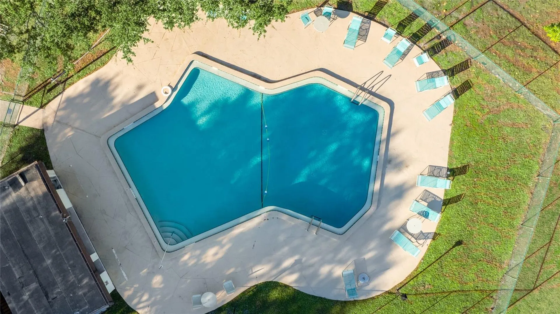 3365 Ramblewood Drive N Sarasota FL 34237
