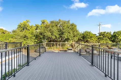 3365 Ramblewood Drive N Sarasota FL 34237