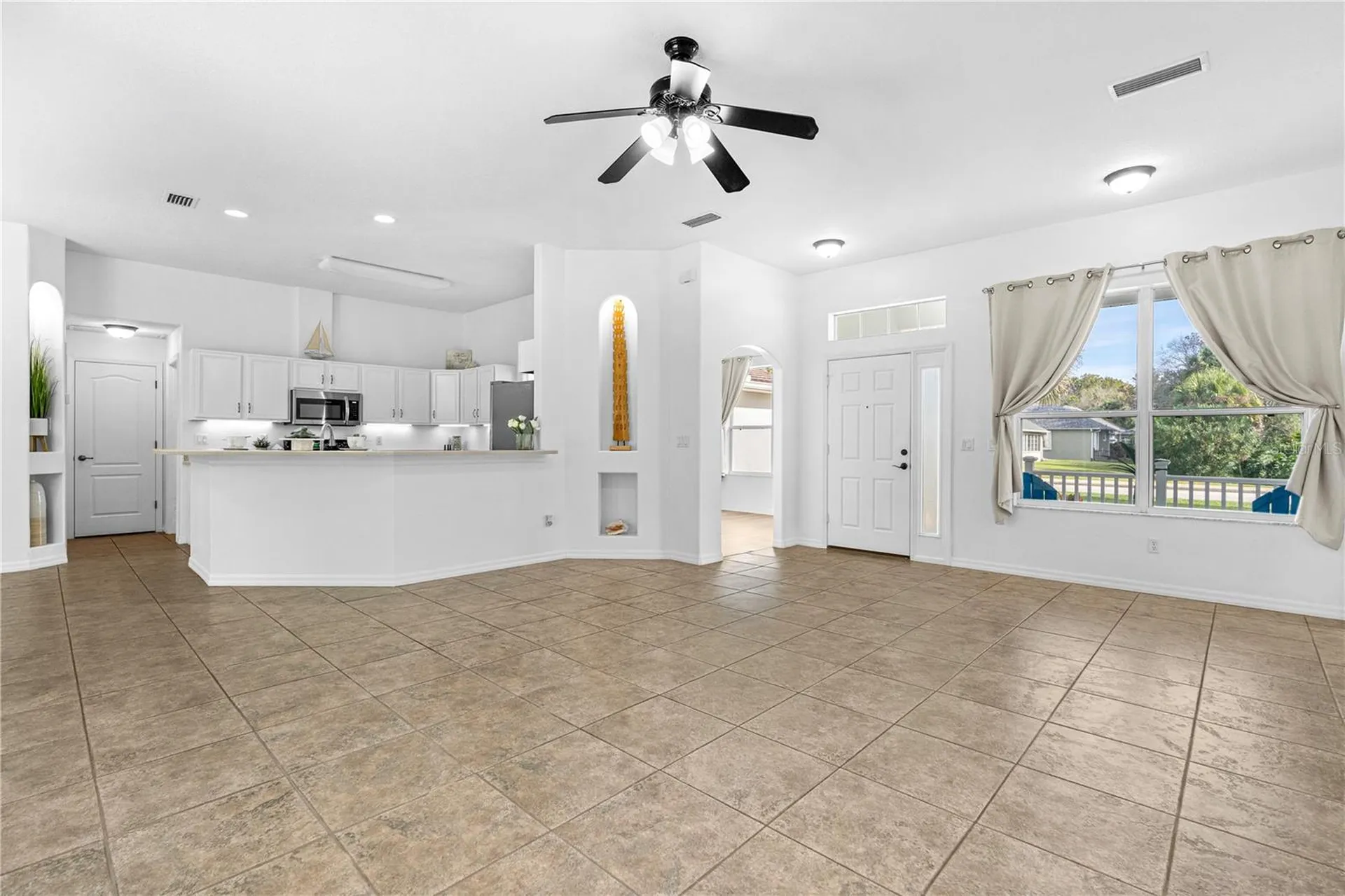16 Manderley Lane Ormond Beach FL 32174