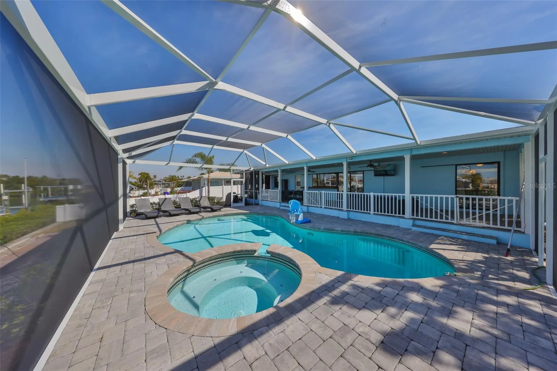 909 Birdie Way Apollo Beach FL 33572