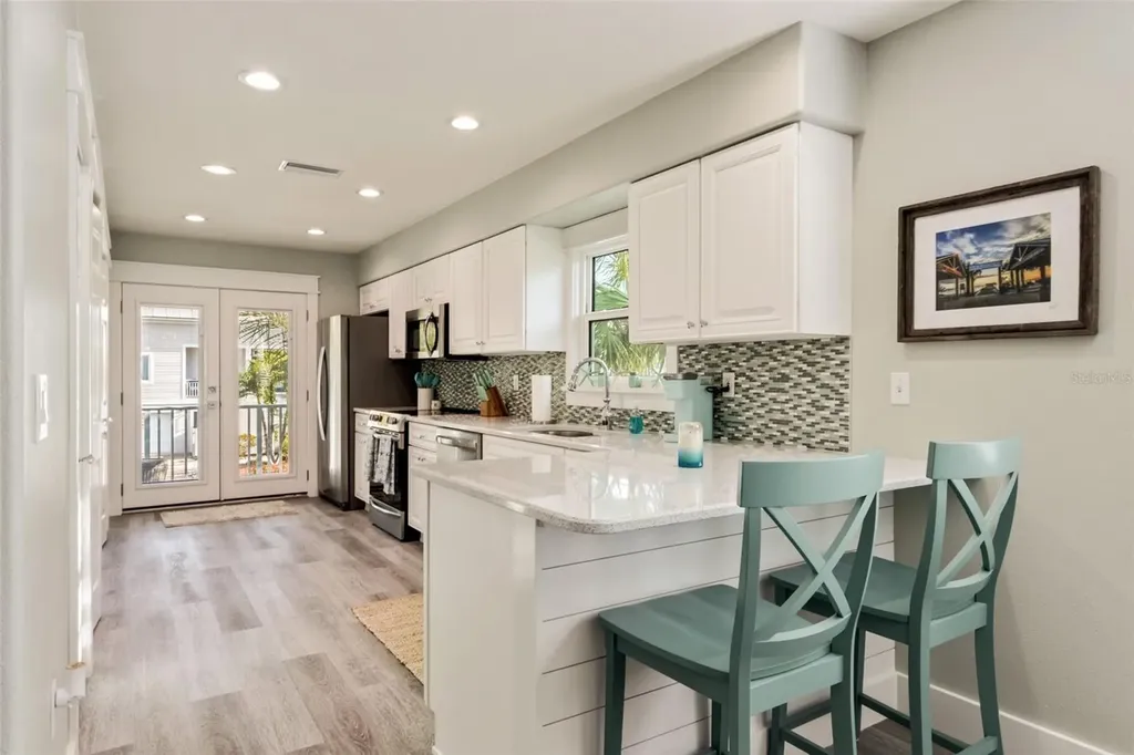 510 Magnolia Avenue Anna Maria FL 34216