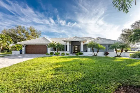 487 Dover Circle Englewood FL 34223