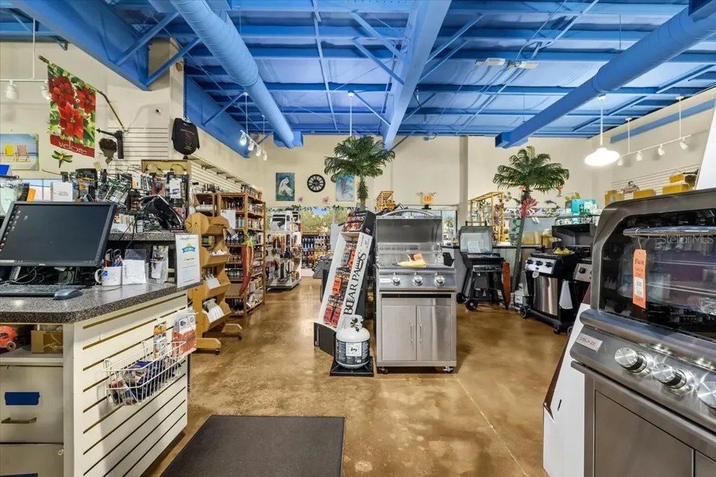 3684 Tampa Road Oldsmar FL 34677
