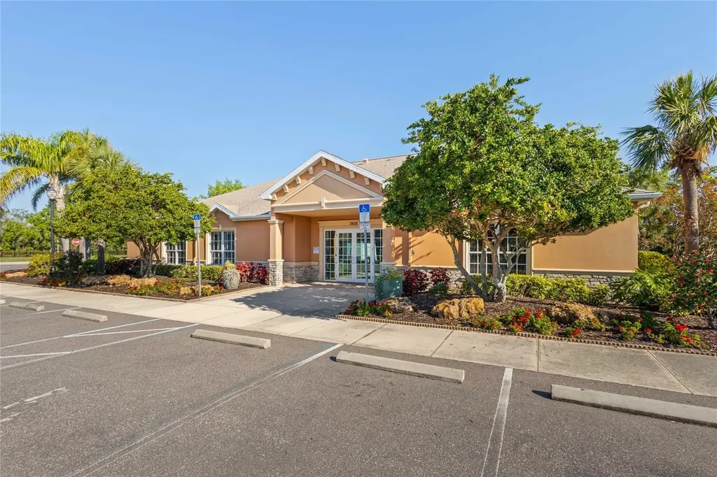 3604 Summerwind Circle Bradenton FL 34209