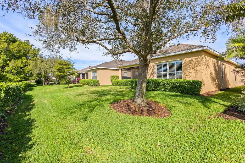 3604 Summerwind Circle Bradenton FL 34209