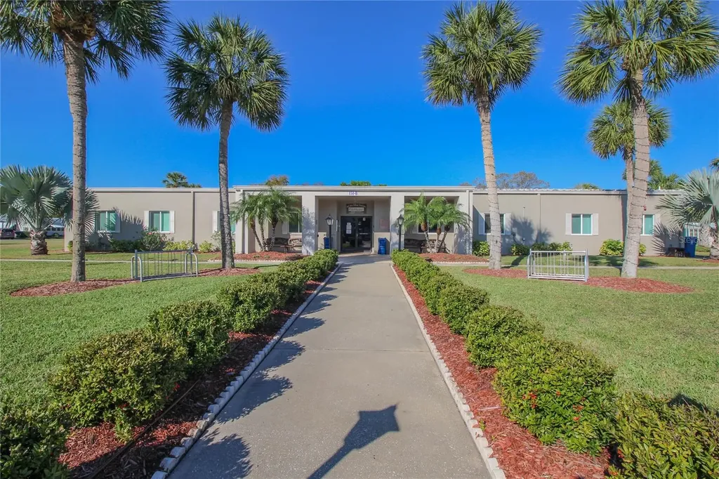 138 Blue Marlin Drive Oldsmar FL 34677