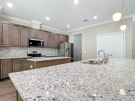 19041 Mardi Gras Street Orlando FL 32833