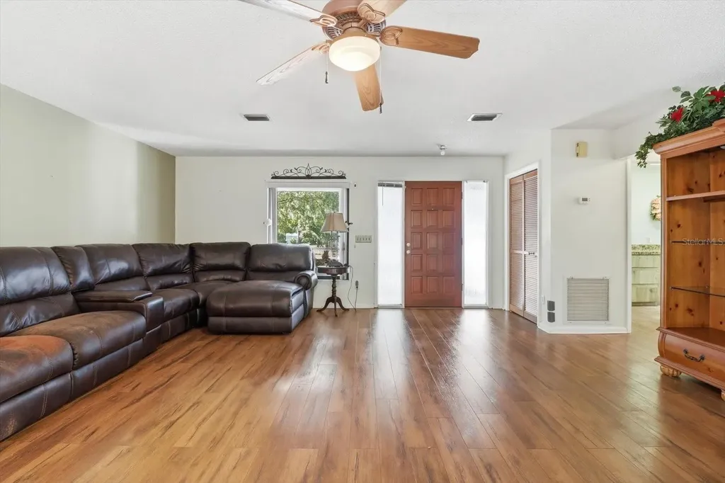 98 Sycamore Circle Homosassa FL 34446