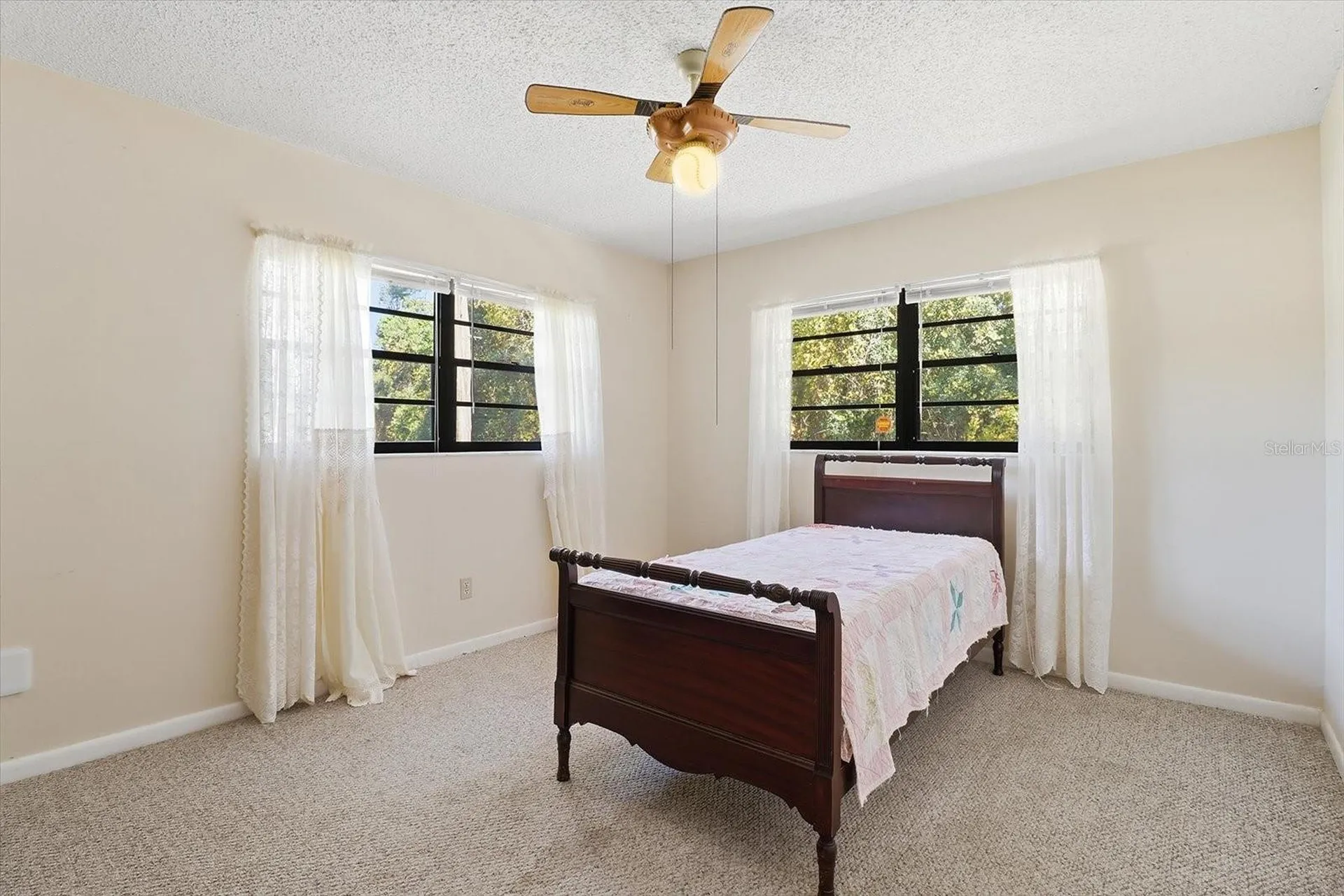 98 Sycamore Circle Homosassa FL 34446