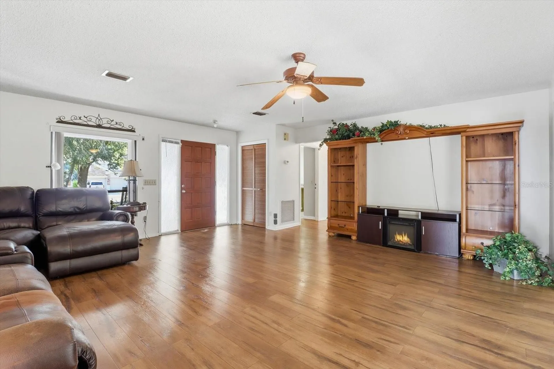 98 Sycamore Circle Homosassa FL 34446