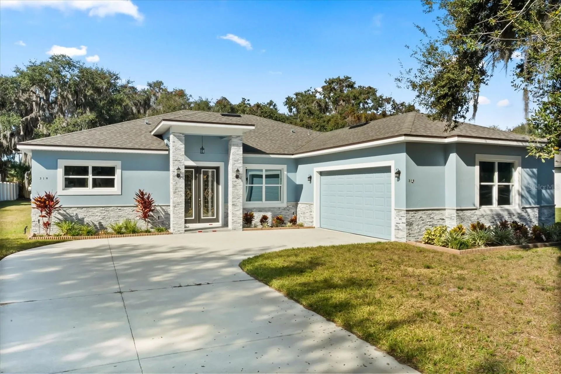 319 Water Shore Drive Leesburg FL 34748