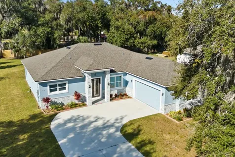 319 Water Shore Drive Leesburg FL 34748