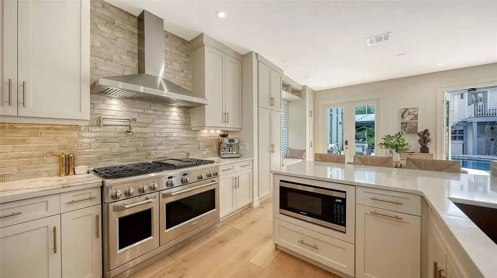 1690 Arlington Street Sarasota FL 34239