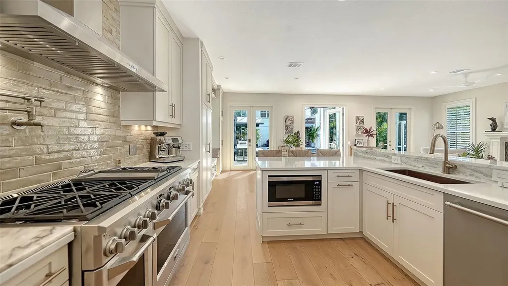 1690 Arlington Street Sarasota FL 34239