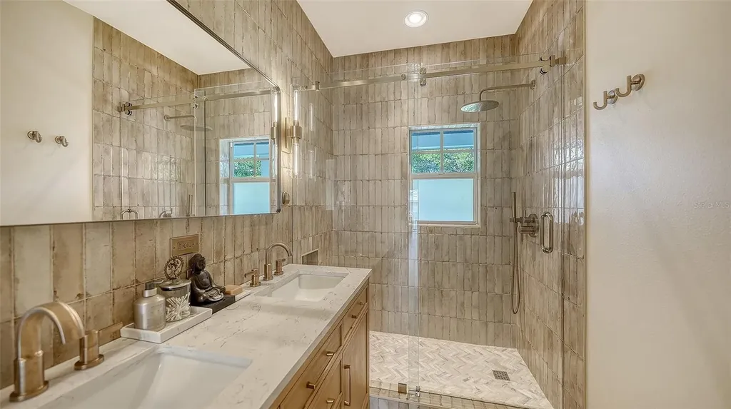 1690 Arlington Street Sarasota FL 34239