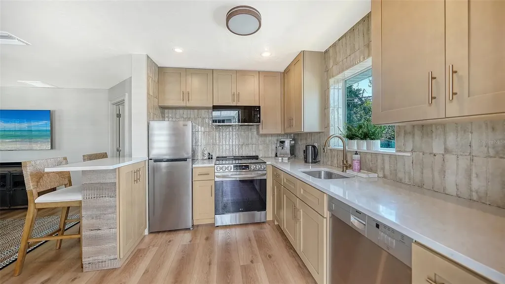 1690 Arlington Street Sarasota FL 34239