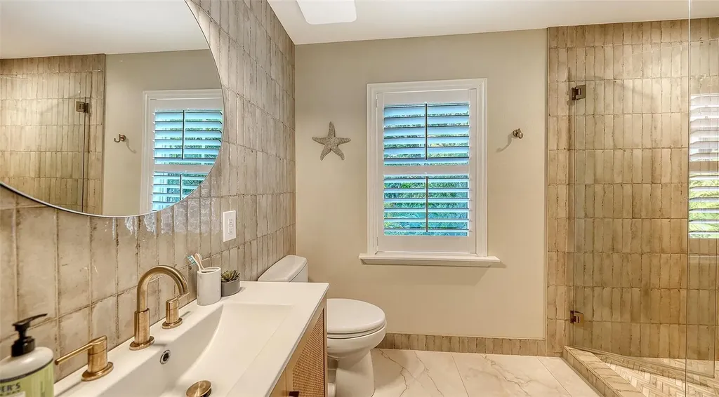 1690 Arlington Street Sarasota FL 34239