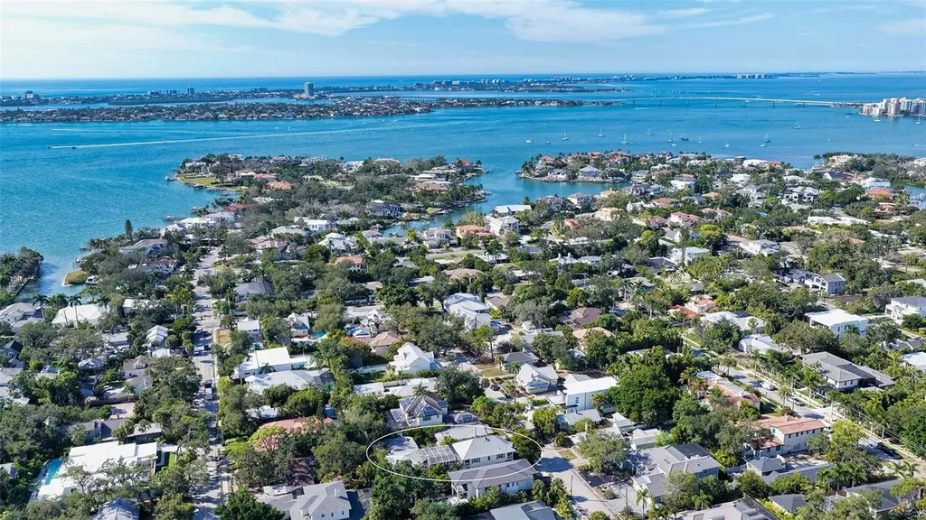 1690 Arlington Street Sarasota FL 34239