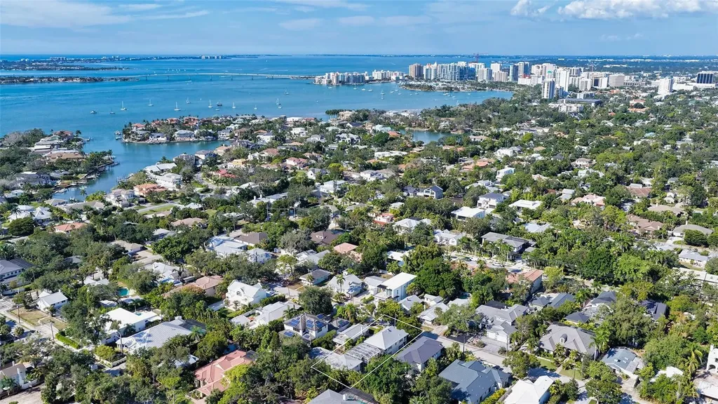 1690 Arlington Street Sarasota FL 34239