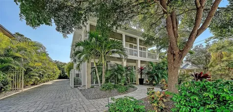 1690 Arlington Street Sarasota FL 34239
