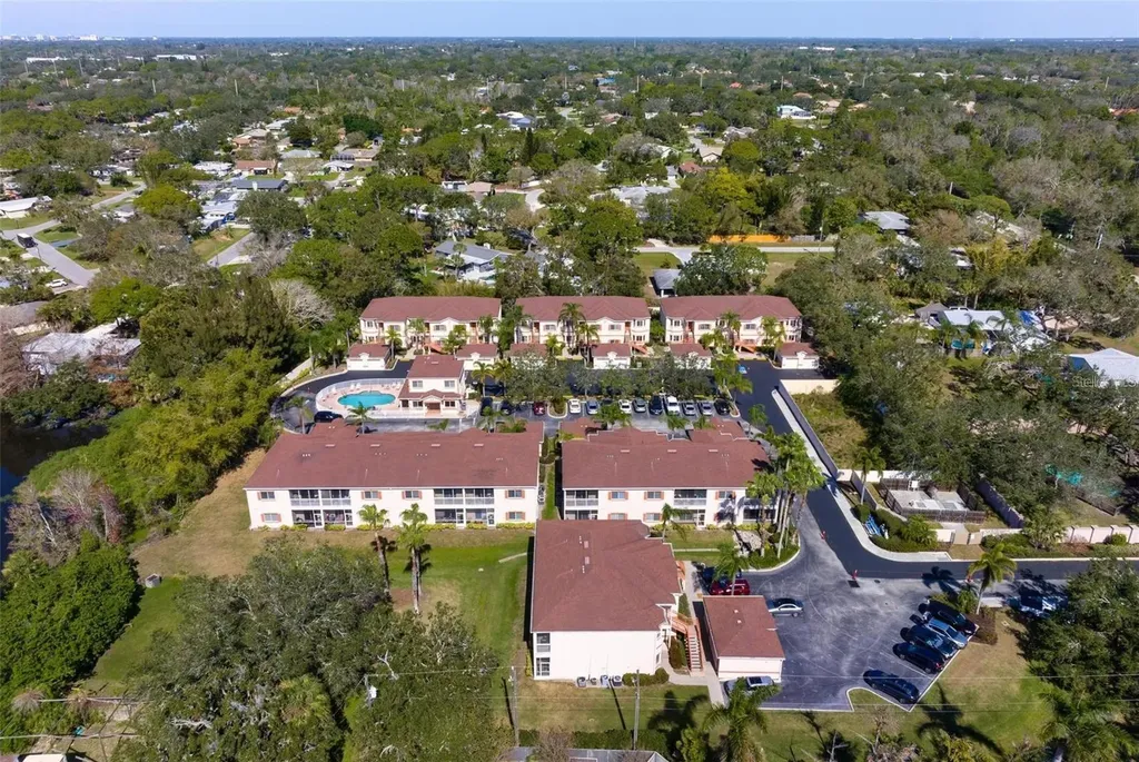 3958 Mediterranea Circle Sarasota FL 34233