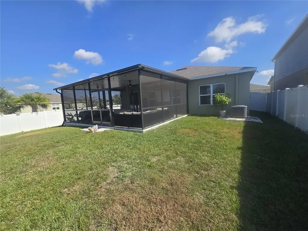 8052 Greenway Avenue Wesley Chapel FL 33544