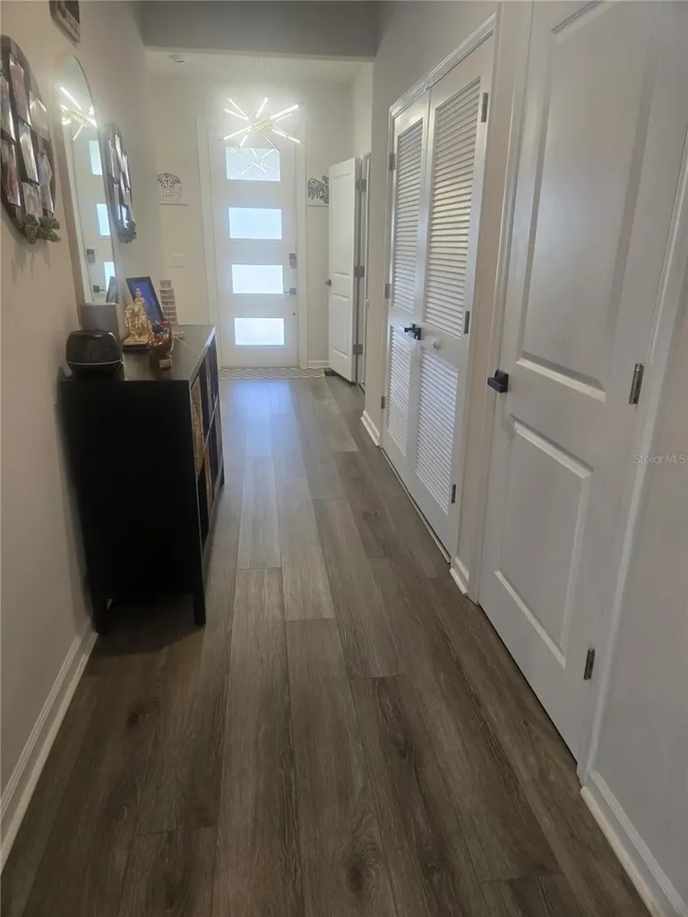 8052 Greenway Avenue Wesley Chapel FL 33544