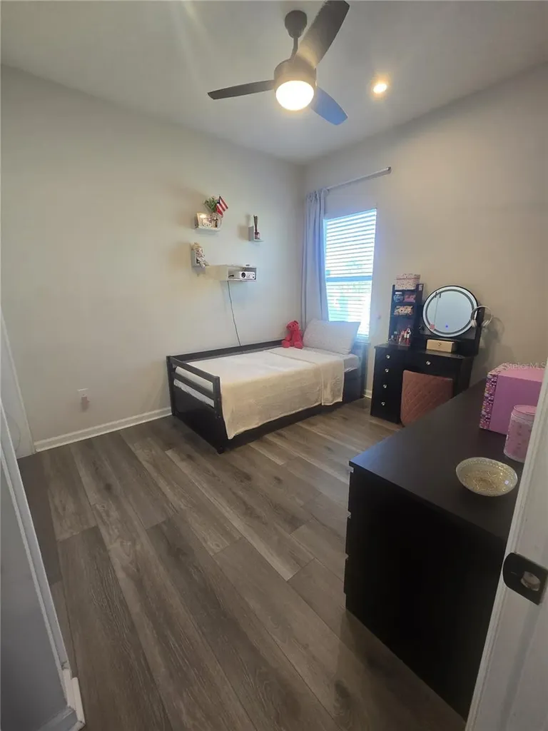 8052 Greenway Avenue Wesley Chapel FL 33544