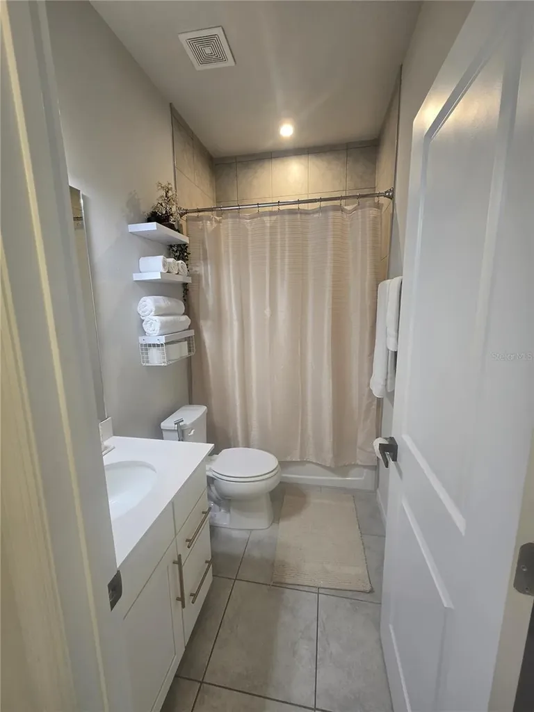 8052 Greenway Avenue Wesley Chapel FL 33544
