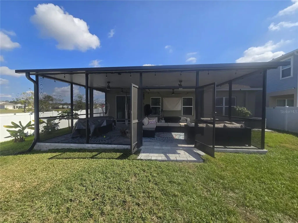 8052 Greenway Avenue Wesley Chapel FL 33544