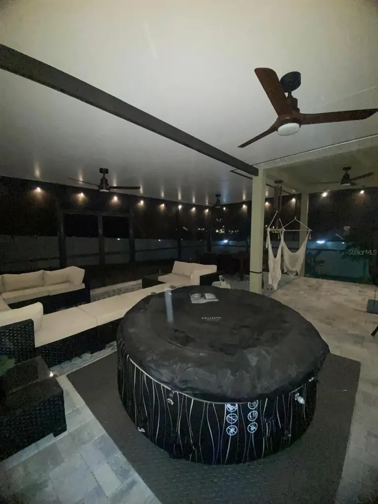 8052 Greenway Avenue Wesley Chapel FL 33544