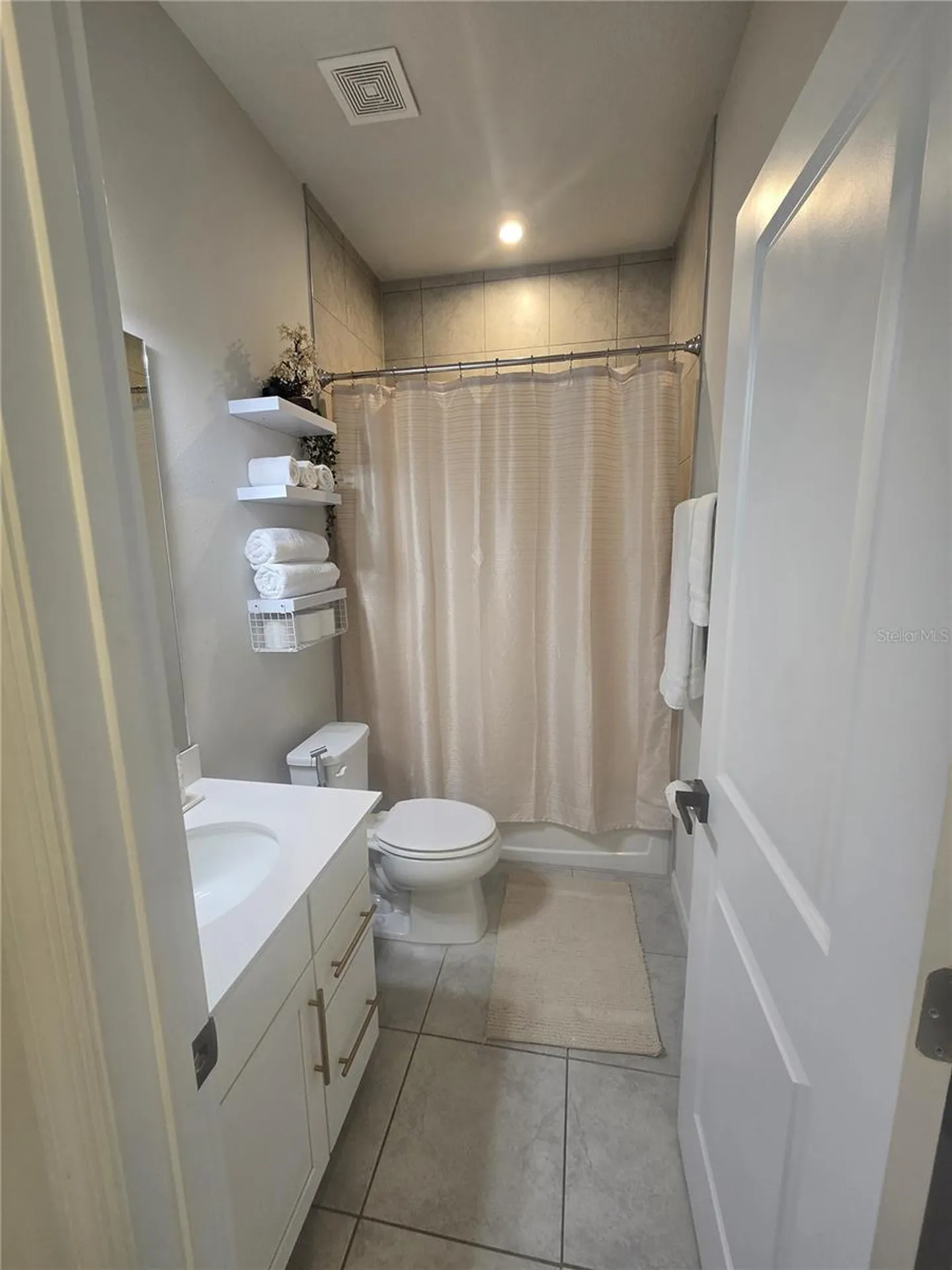 8052 Greenway Avenue Wesley Chapel FL 33544