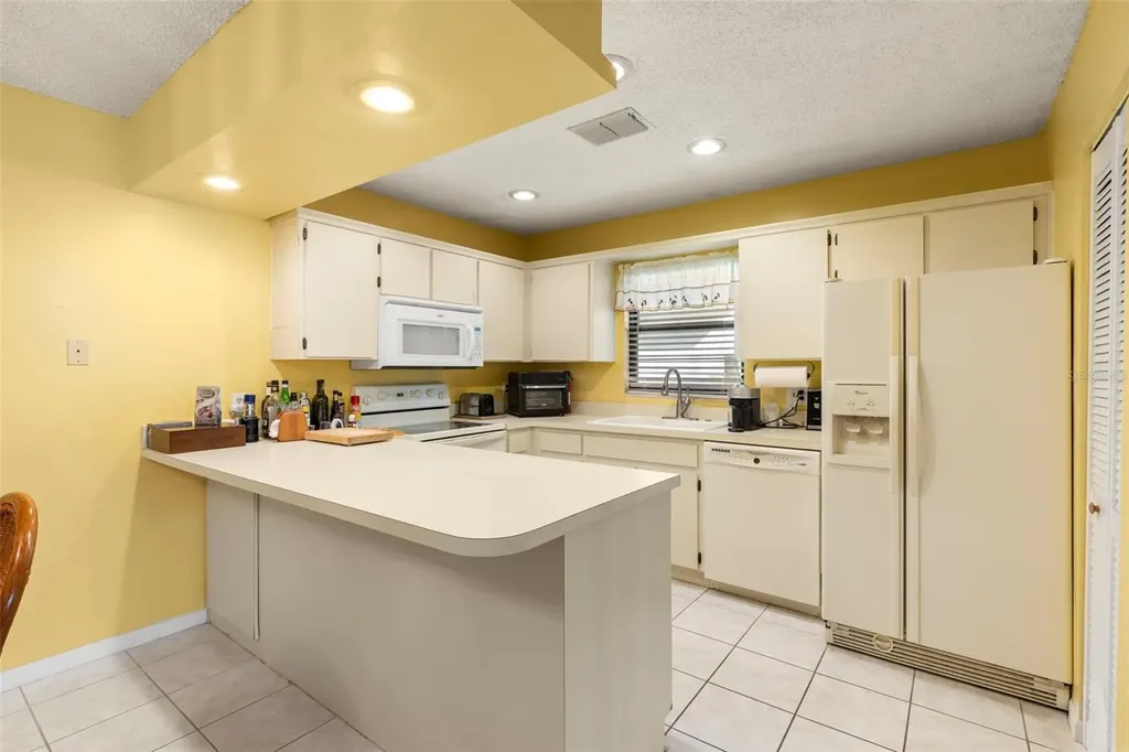 12709 Tall Pine Drive Tampa FL 33625