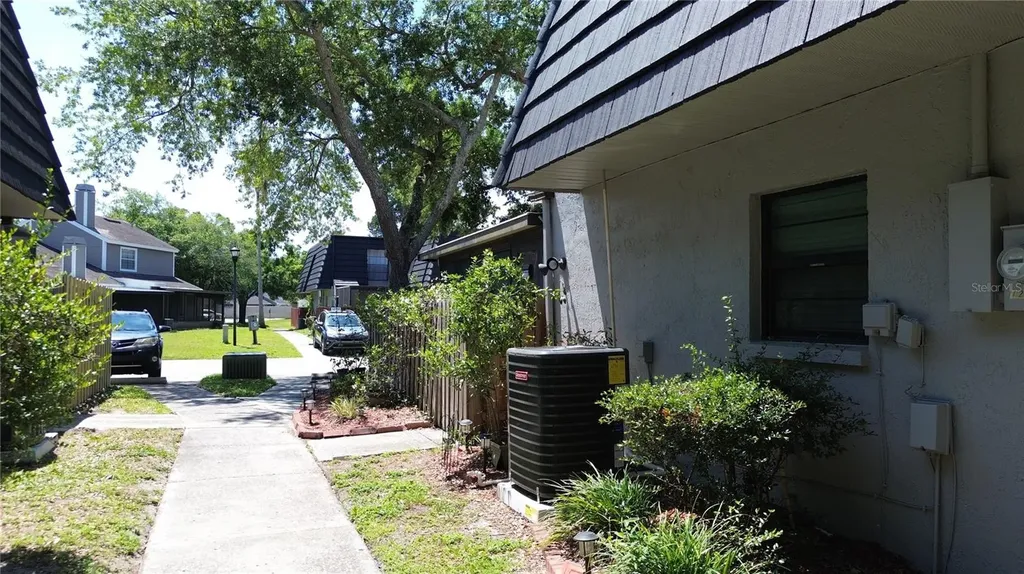 12709 Tall Pine Drive Tampa FL 33625