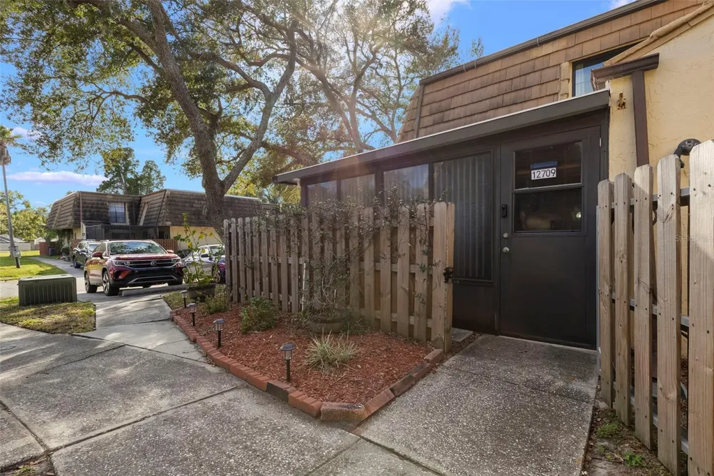 12709 Tall Pine Drive Tampa FL 33625