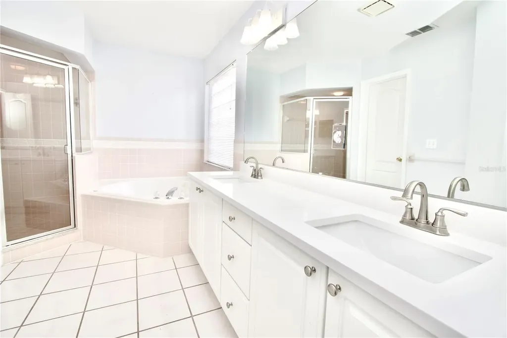 29241 Kapalua Way San Antonio FL 33576
