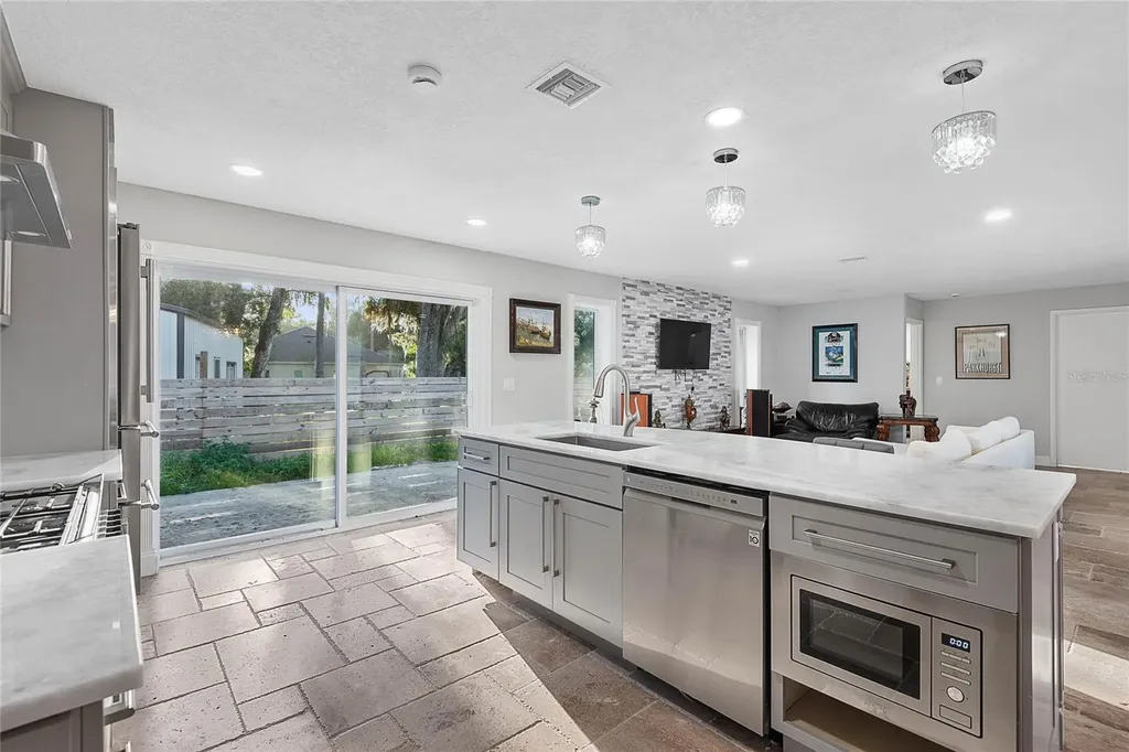 5062 N Ocean Shore Boulevard Palm Coast FL 32137