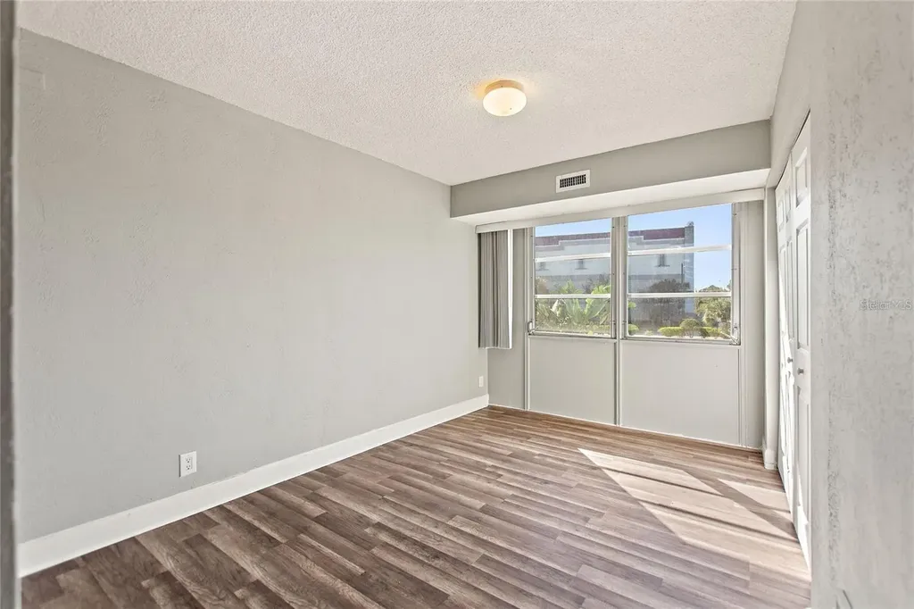 3315 58th Avenue S St Petersburg FL 33712
