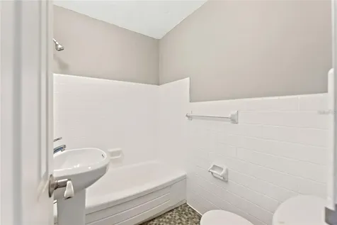 3315 58th Avenue S St Petersburg FL 33712