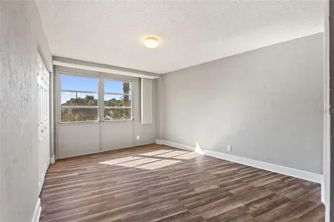3315 58th Avenue S St Petersburg FL 33712