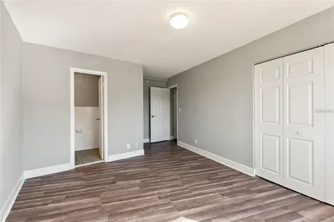 3315 58th Avenue S St Petersburg FL 33712