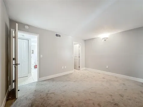 7930 Sun Island Dr S South Pasadena FL 33707