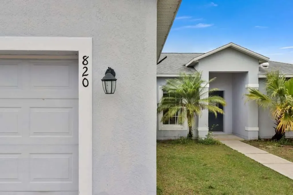820 Grantham Drive Kissimmee FL 34758