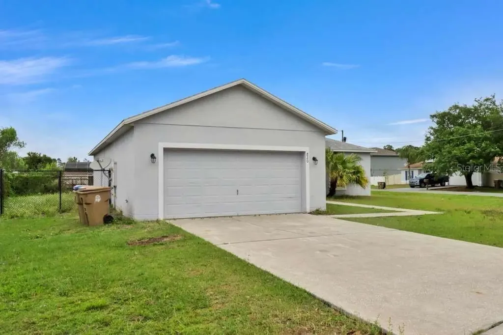 820 Grantham Drive Kissimmee FL 34758