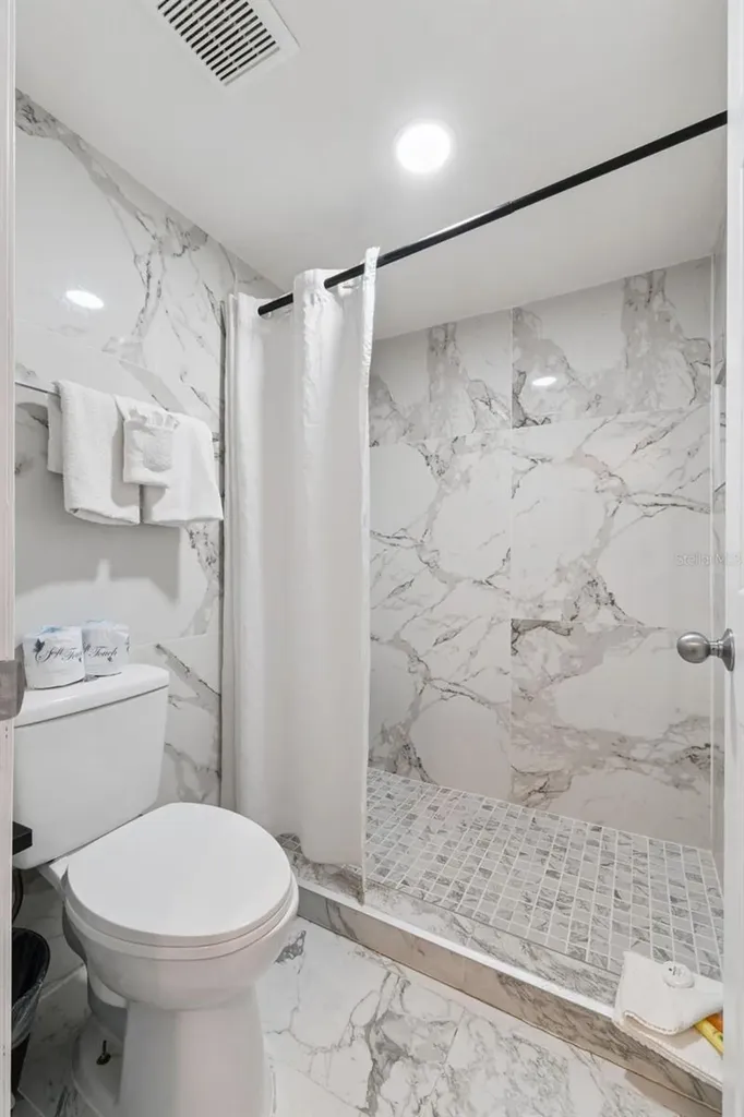 4640 W Irlo Bronson Memorial Highway Kissimmee FL 34746