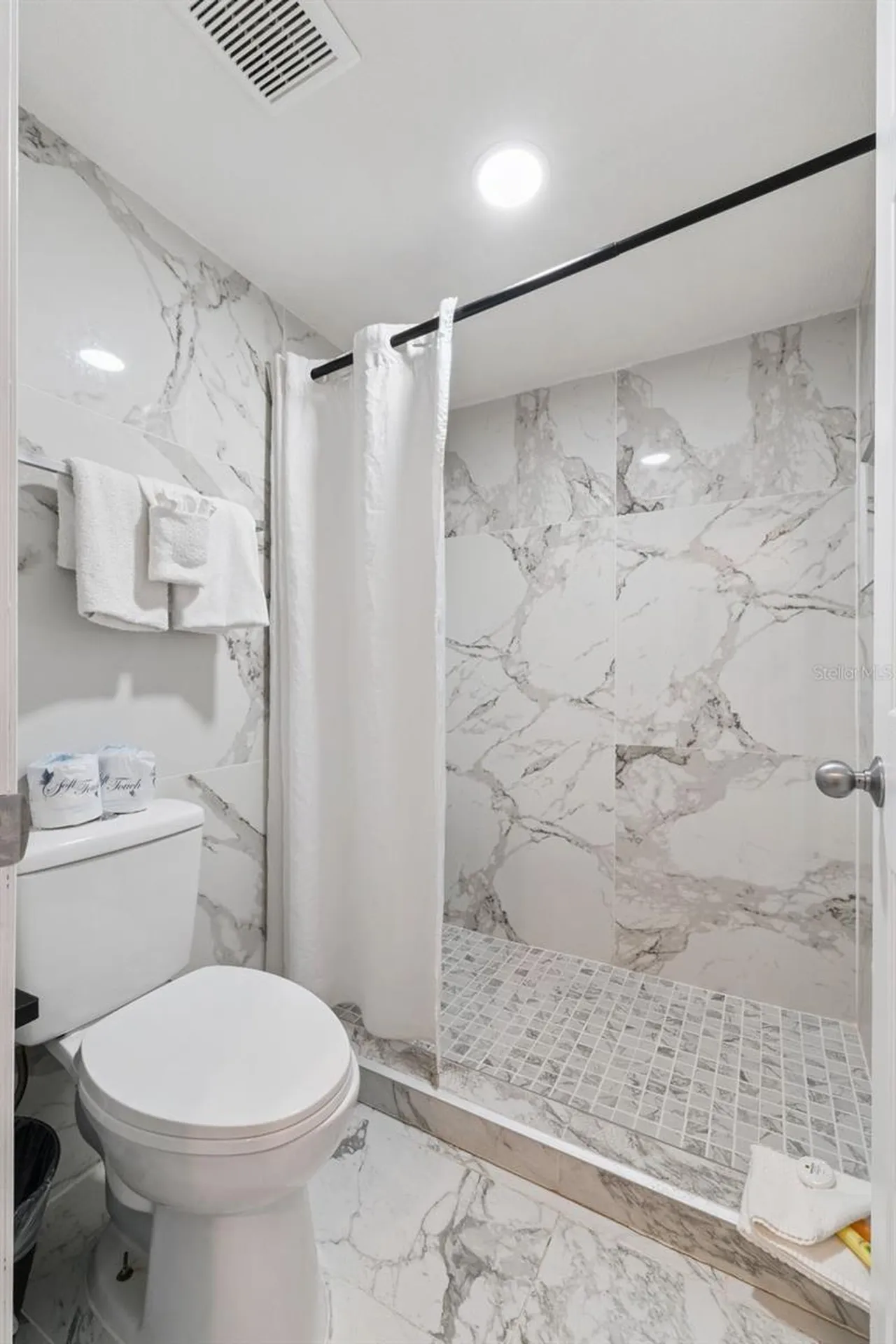 4640 W Irlo Bronson Memorial Highway Kissimmee FL 34746