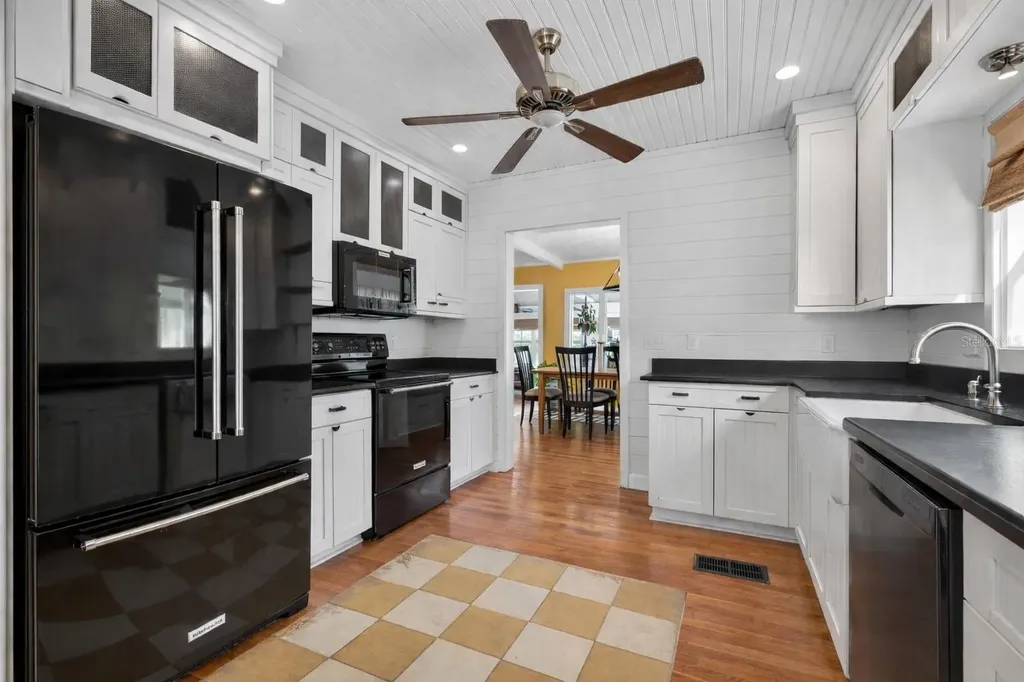 106 5th Avenue St Pete Beach FL 33706