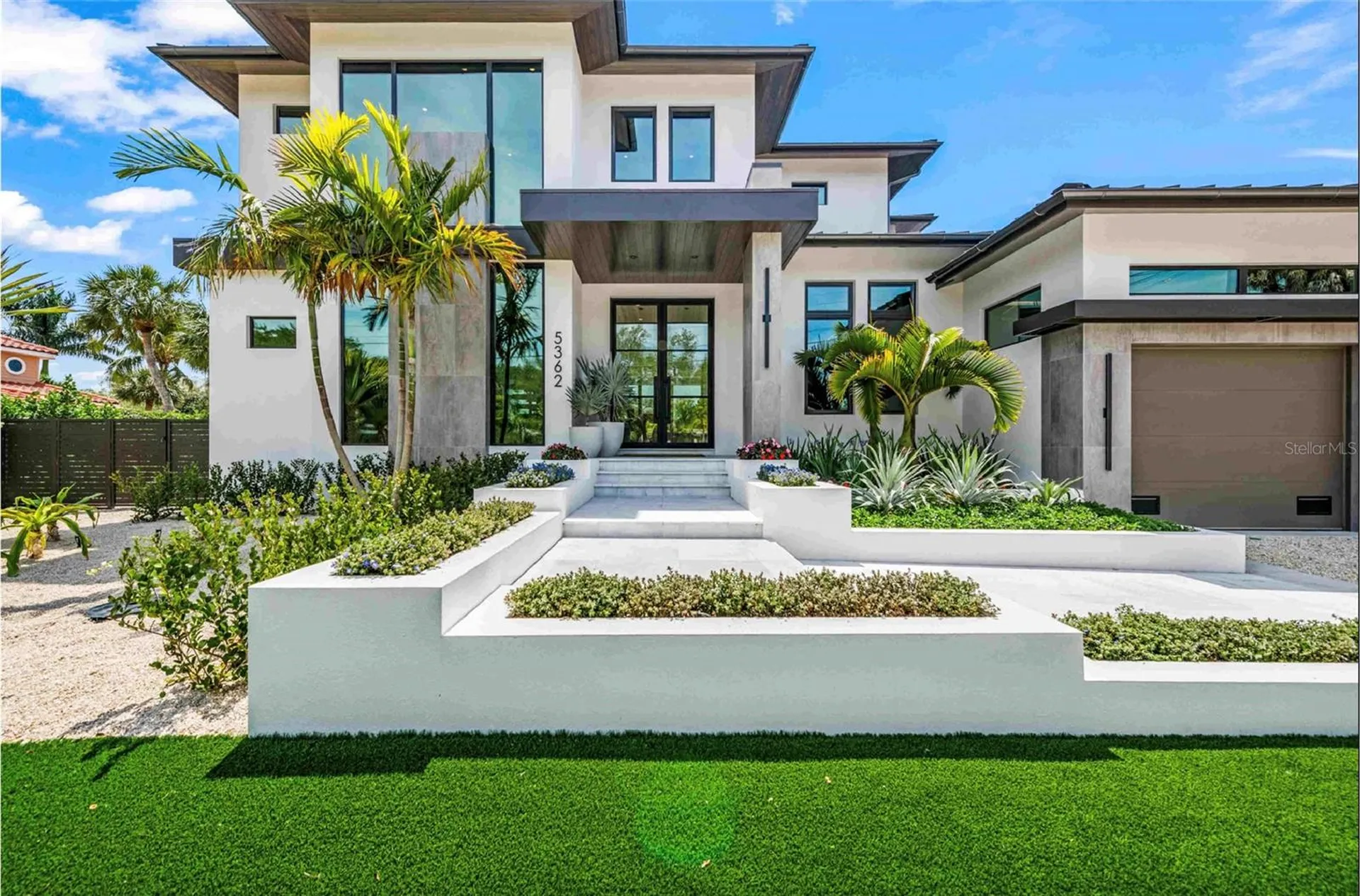 7233 Pine Needle Road Sarasota FL 34242