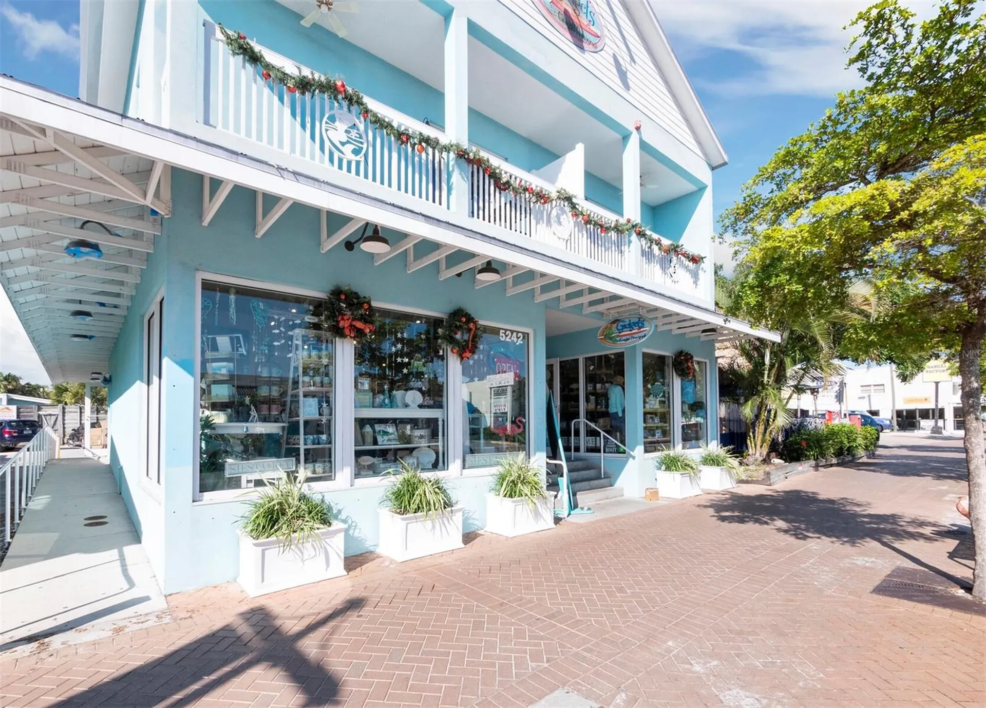 7233 Pine Needle Road Sarasota FL 34242