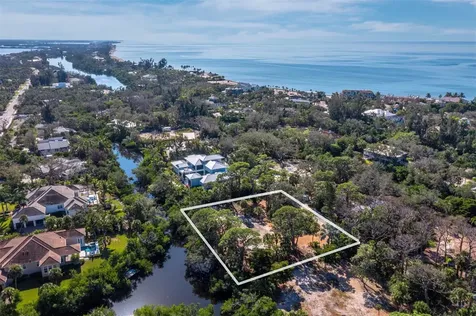 7233 Pine Needle Road Sarasota FL 34242